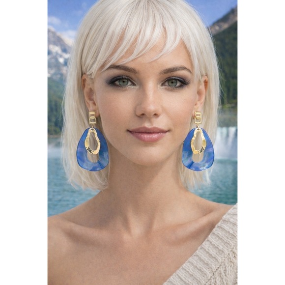 Blue Marbled Resin and Hammered Gold Tone Statement Drop Earrings - Picture 2 of 5